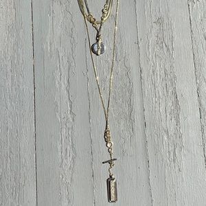 ❤️ White House Black Market-Gold & Silver necklace (convertible).